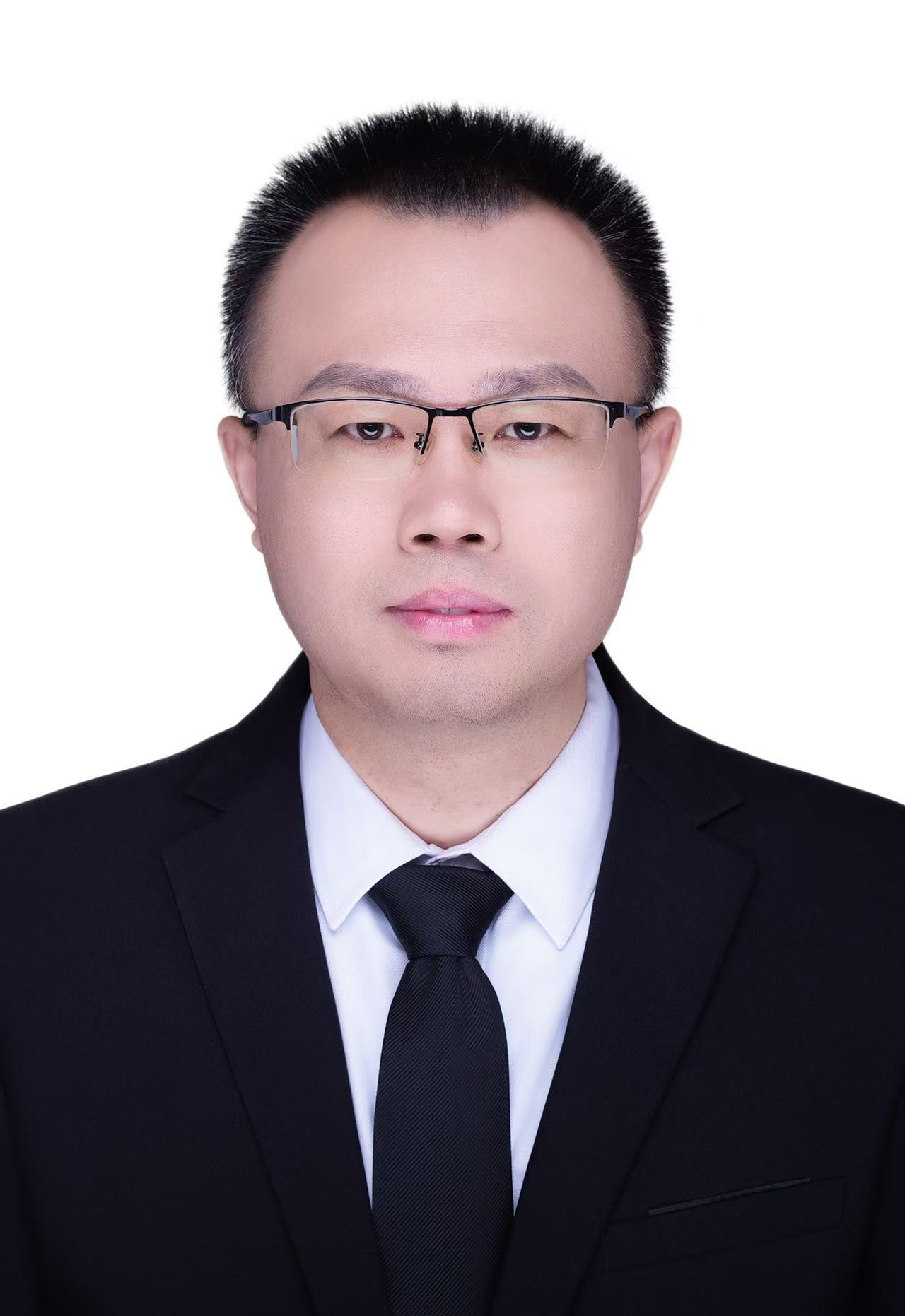 郑晓东.png