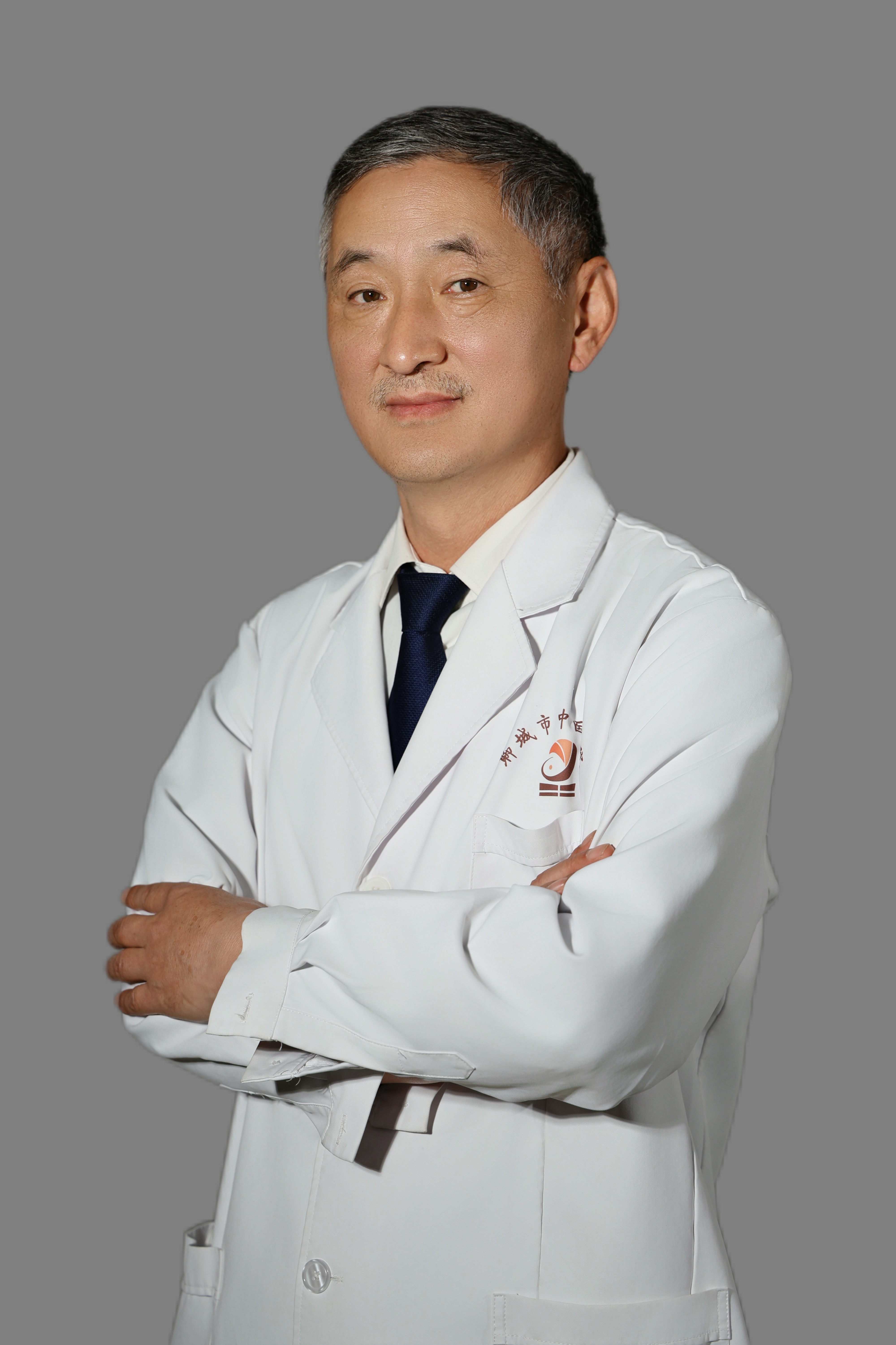 脑病科 崔新成.jpg